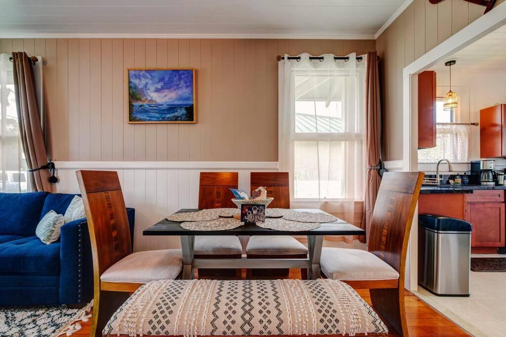 New Paddler's Inn- 3br Downtown Hébergement de vacances